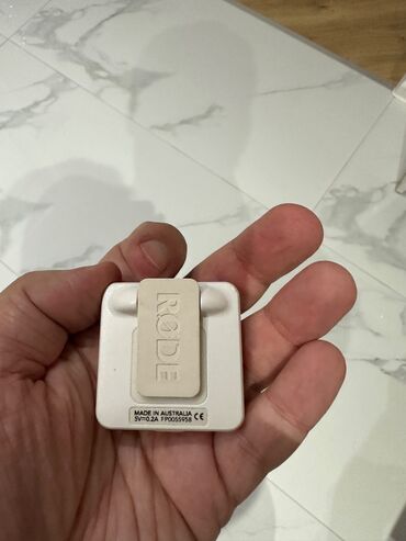 Mikrofonlar: Rode Wireless Go
Orijinal
Yaxa mikrofonu — 9