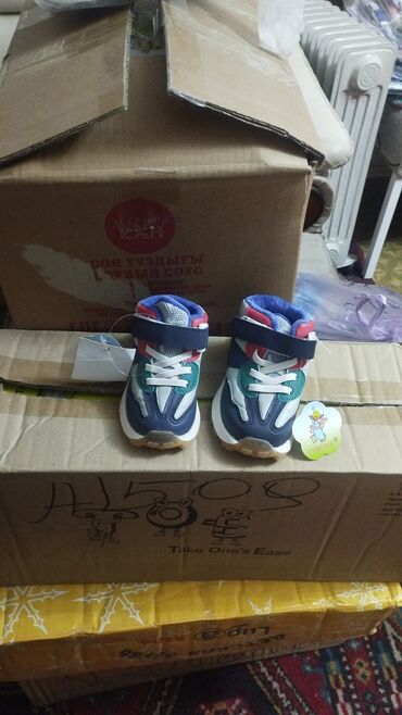 Детская обувь: Детская обувь,фирма, совенок,, новые, цены ниже,чем на рынке,размеры at lalafo.kg — 22 Детская обувь: Детская обувь,фирма, совенок,, новые, цены ниже,чем на рынке,размеры — 22