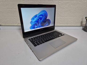 monitori za racunare: Laptop u odličnom stanju na kom sve radi savršeno. Uz laptop ide