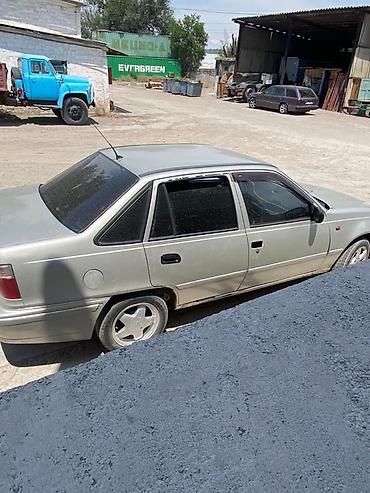 Daewoo Nexia: 2007 г., 1.5 л, Механика, Бензин, Седан at lalafo.kg Daewoo Nexia: 2007 г., 1.5 л, Механика, Бензин, Седан