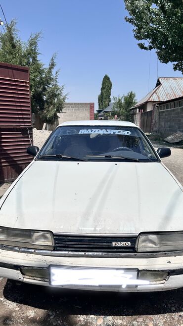 runx alex: Mazda 626: 1987 г., 0.2 - engine capacity л, Механика, Бензин, Хетчбек