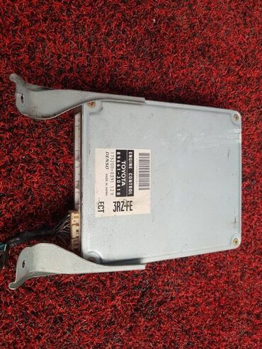 Другие автозапчасти: Эбу двс Toyota Hilux Surf ( 4 Runner ) RZN185 3RZ 1999 (б/у)