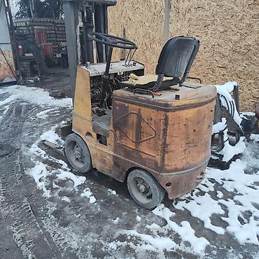 byd e1: Погрузчик, Колесный, Вилочный — 1
