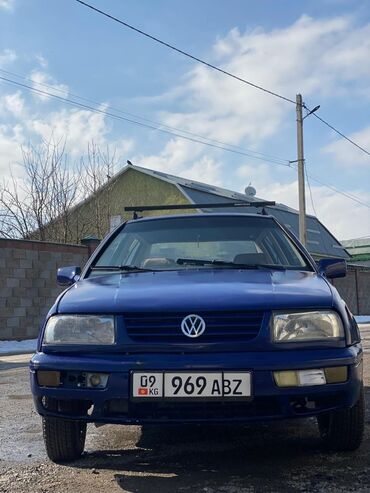 титан на венто: Volkswagen Vento: 1.8 л, Механика, Бензин