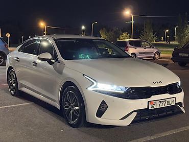 byd e6: Kia K5: 2022 г., 2 л, Автомат, Гибрид, Лифтбек — 4