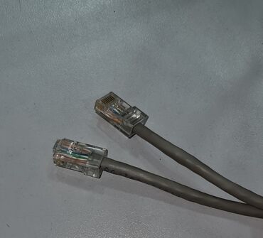 Другие аксессуары для компьютеров и ноутбуков: Патчкорд кабель сетевой UTP-5e с коннекторами RJ-45, кабель для