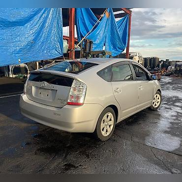 prius tuning: Тойота Приус ZVW20 в наличии все запчасти на данную модель автомобиля — 2