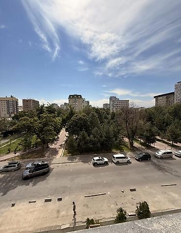 2 bedroom: 🏡 Продаётся евродвушка квартира в ЖК «Турпан» 📍 Район: Дворец спорта — 10
