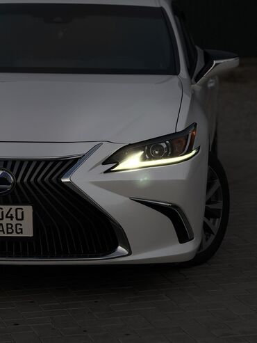 Lexus: Lexus ES: 2020 г., 2.5 л, Вариатор, Гибрид, Седан — 9