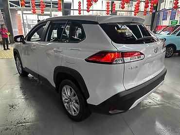byd e6: Toyota Corolla Cross: 2026 г., 2 л, Автомат, Гибрид, Внедорожник — 10