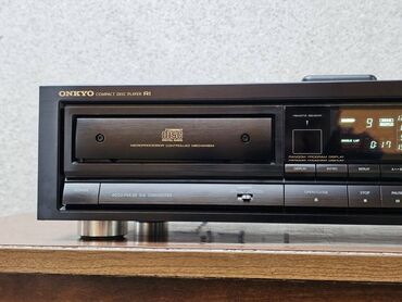 Zvučnici i stereo sistemi: Onkyo DX-6730 CD plejer - Kompakt disk plejer iz serije RI, sa — 6