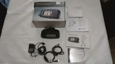 GPS: BMW Motorrad Navigator I - 100 € BMW Motorrad Navigator II - 120 € BMW — 7