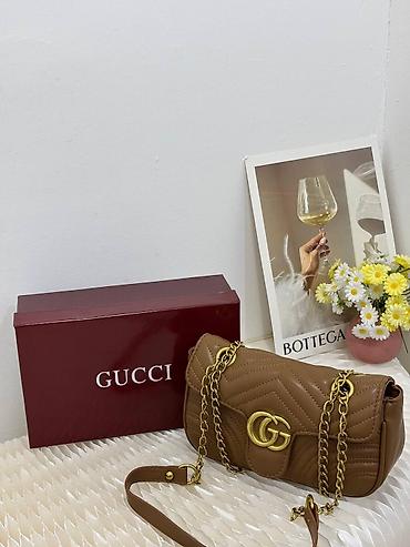 dəri plas kisi: Lüks brendli çanta kolleksiyası Məhsullar: - Goyard Boston tərzində — 7