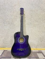 дом торговли бишкек: Акустическая гитара 4/4 с вырезом (cutaway), цвет — темно‑фиолетовый at lalafo.kg дом торговли бишкек: Акустическая гитара 4/4 с вырезом (cutaway), цвет — темно‑фиолетовый