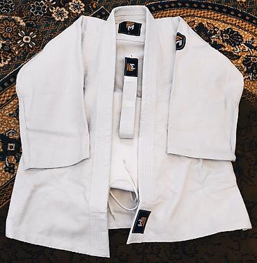 qar şalvarı: Uşaq üçün cüdo/ciu-citsu kimono üst geyimi - Rəng: ağ - Material — 1