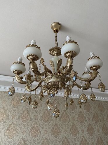 Pərdə və jalüzlər: Çılçıraq, 8 lampa, Metal