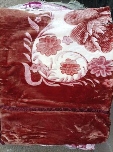 Ćebad i pokrivači: Ćebe — 14