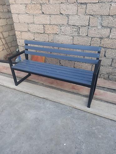 Metal konstruksiyalı skamya - Güclü metaldan qayrılmış karkas