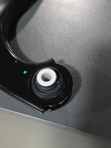 стул на колесиках: Toyota CAROLLA Analoq, Yeni