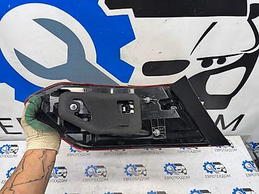 Стоп-сигналы: Задний правый стоп-сигнал Mercedes-Benz 2013 г., Б/у, Оригинал, Германия — 7