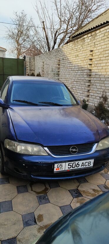 Opel: Opel Vectra: 1999 г., 2 л, Механика, Бензин, Седан