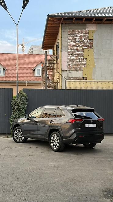 таета раун: Toyota RAV4: 2019 г., 2.5 л, Автомат, Бензин, Кроссовер — 3