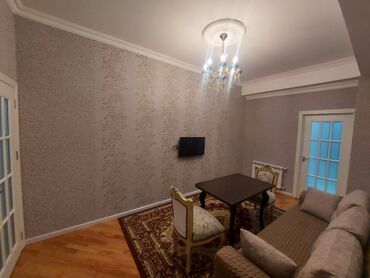 Uzunmüddətli kirayə mənzillər: Bakixanov qəsəbəsində yeni tikili 7 mertebeli binanın 1-ci — 1