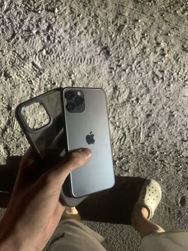 продажа ноутбуков бишкек: IPhone 11 Pro, Колдонулган, 256 ГБ, 100 %