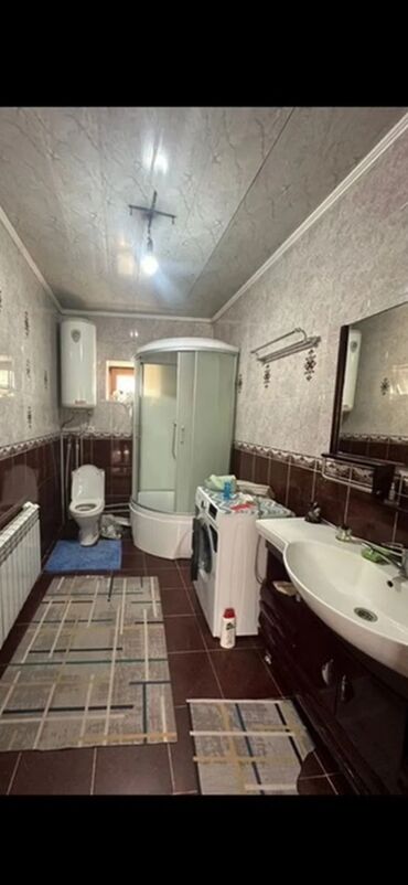 продаю дом ак суу: 68 м², 3 комнаты, Парковка, Сарай, Забор, огорожен at lalafo.kg продаю дом ак суу: 68 м², 3 комнаты, Парковка, Сарай, Забор, огорожен