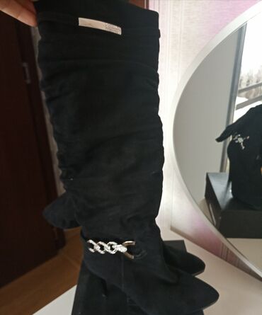 замшевые женские ботинки в Азербайджан | Туфли: Сапоги, 39, цвет - Черный