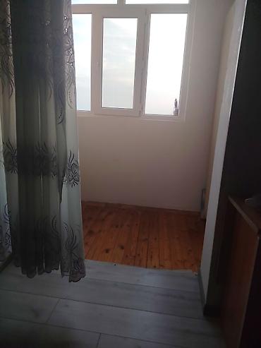 bilgehde torpaq alqi satqisi: İcarəyə otaq – 2 çarpayılı, işıqlı və rahat - Geniş pəncərəli, günəş — 4