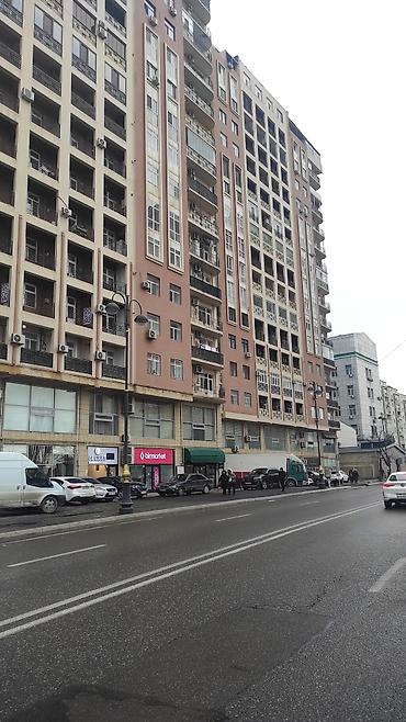 Yeni tikili: 4 otaqlı, Yeni tikili, m. Elmlər Akademiyası, 182 kv. m — 29