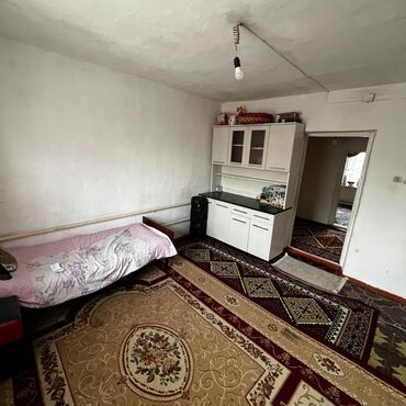 Продажа домов: Дом, 200 м², 4 комнаты, Собственник, Старый ремонт — 10