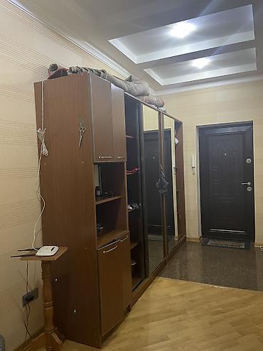 Otaq yoldaşı axtarılır. Bəy. Duzgun seliqeli yoldasdigi bacaran — 4