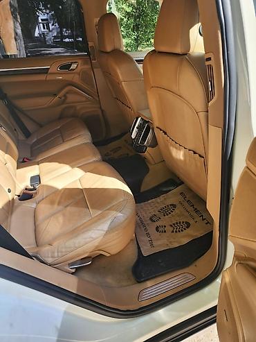 порш кайен: Porsche Cayenne S: 2011 г., 4.8 л, Автомат, Бензин, Кроссовер — 10