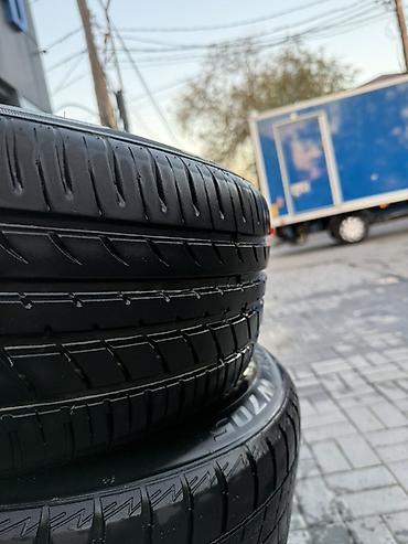 Шиналар жана дисктер: Дөңгөлөктөр монтажда 215 / 25 / R 17, All-season, Колдонулган, Жуп, Жеңил унаалар, тешиктери - 5 — 5
