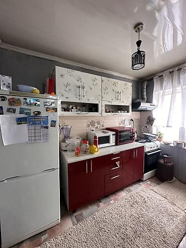 Продажа коттеджей и домов: 📍В Романовке от трассы 900 м продается мансардный дом на участке 7 по — 11