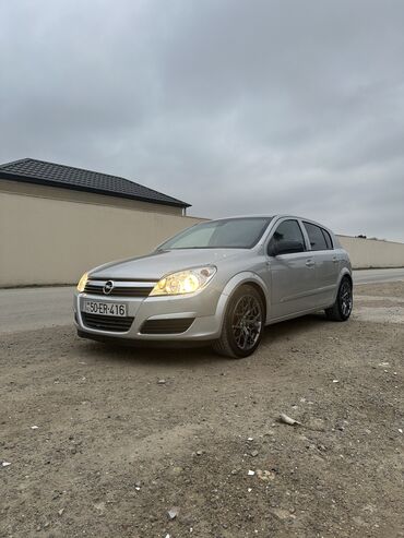 31 masin: Opel Astra: 1.3 l | 2006 il 223000 km Hetçbek