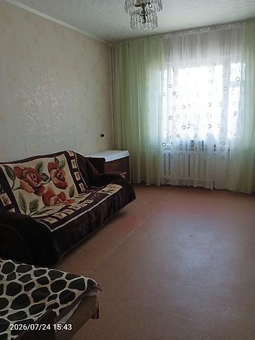 Кыймылсыз мүлк: 2 бөлмө, 50 м², 4 кабат, Эски ремонт — 3