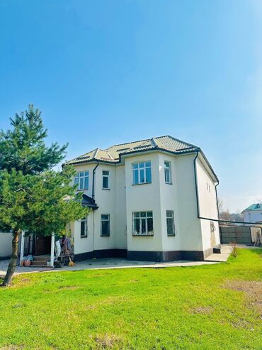 Долгосрочная аренда комнат: 230 м², С мебелью