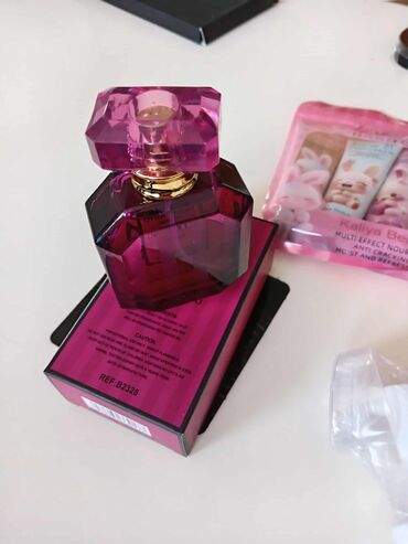 Šminka: Svašta nešto od šminke paketi i na komad. Svašta nešto mešano — 8