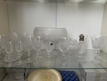 богемское стекло фужеры: Kəsilmiş naxışlı şüşə servis dəsti - Klassik kristal üslubda incə