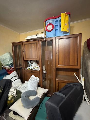чолпон ата мебель: Зал үчүн гарнитур, Колдонулган, Шкаф, Жыгач, Өзү алып кетүү, түсү - Күрөң — 3
