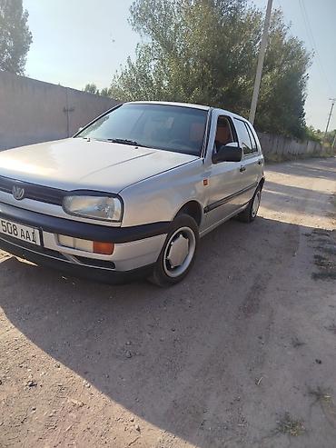 Продажа авто: Volkswagen Golf: 1992 г., 1.8 л, Механика, Бензин, Хэтчбэк — 1