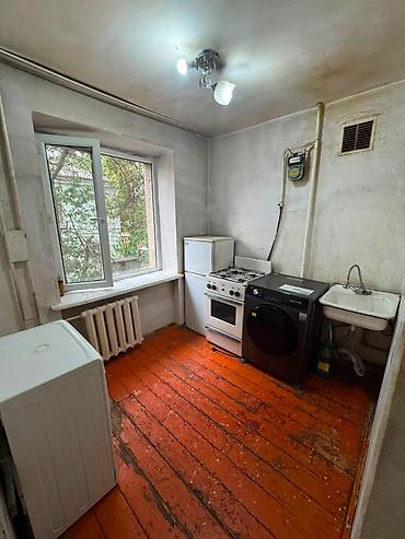 цена ош: 2 комнаты, 43 м², Ошский рынок / базар Индивидуалка, 2 этаж, Требуется ремонт — 3
