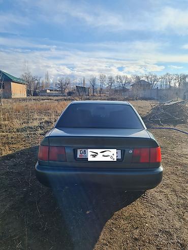 Audi: Audi A6: 1995 г., 2 л, Механика, Бензин, Седан — 5