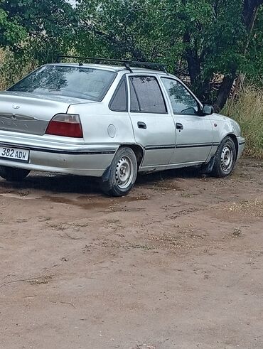 дополнительный свет: Daewoo Nexia: 2005 г., 1.5 л, Механика, Бензин, Седан