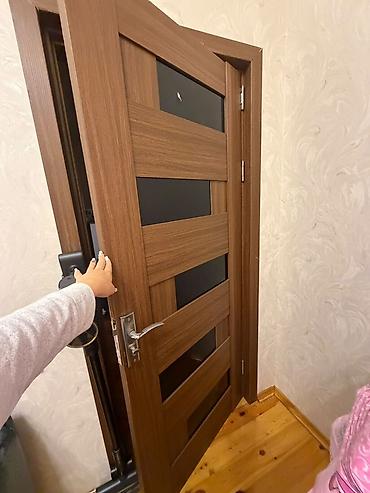 otaq qapilar: 3 bir yerdə satılir hazır sökülün 3 ədəd 100 manata bir ədədin rucka — 3