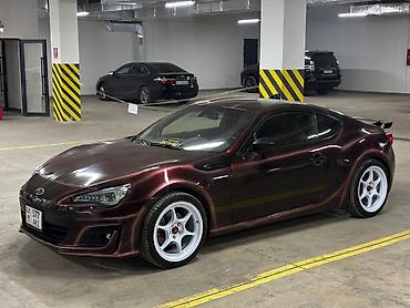 карплей: Subaru BRZ: 2020 г., 2 л, Механика, Бензин, Купе — 3