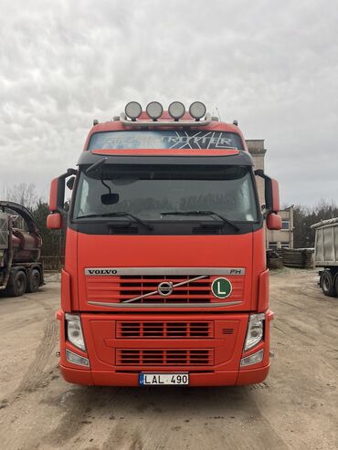 Тягачи: Тягач, Volvo — 2